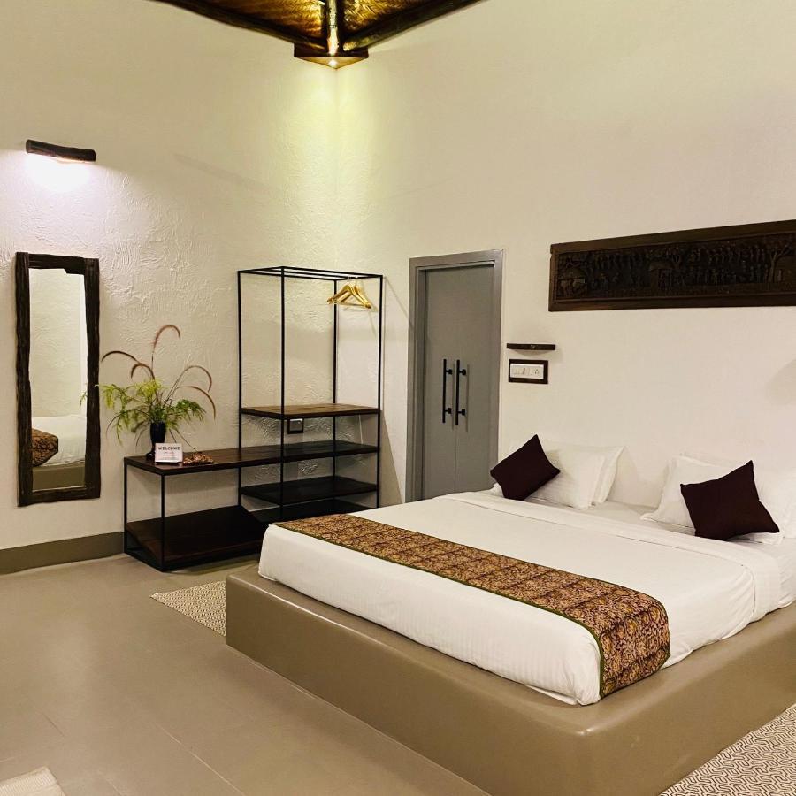 Deluxe King Room,1015197358:JPEG