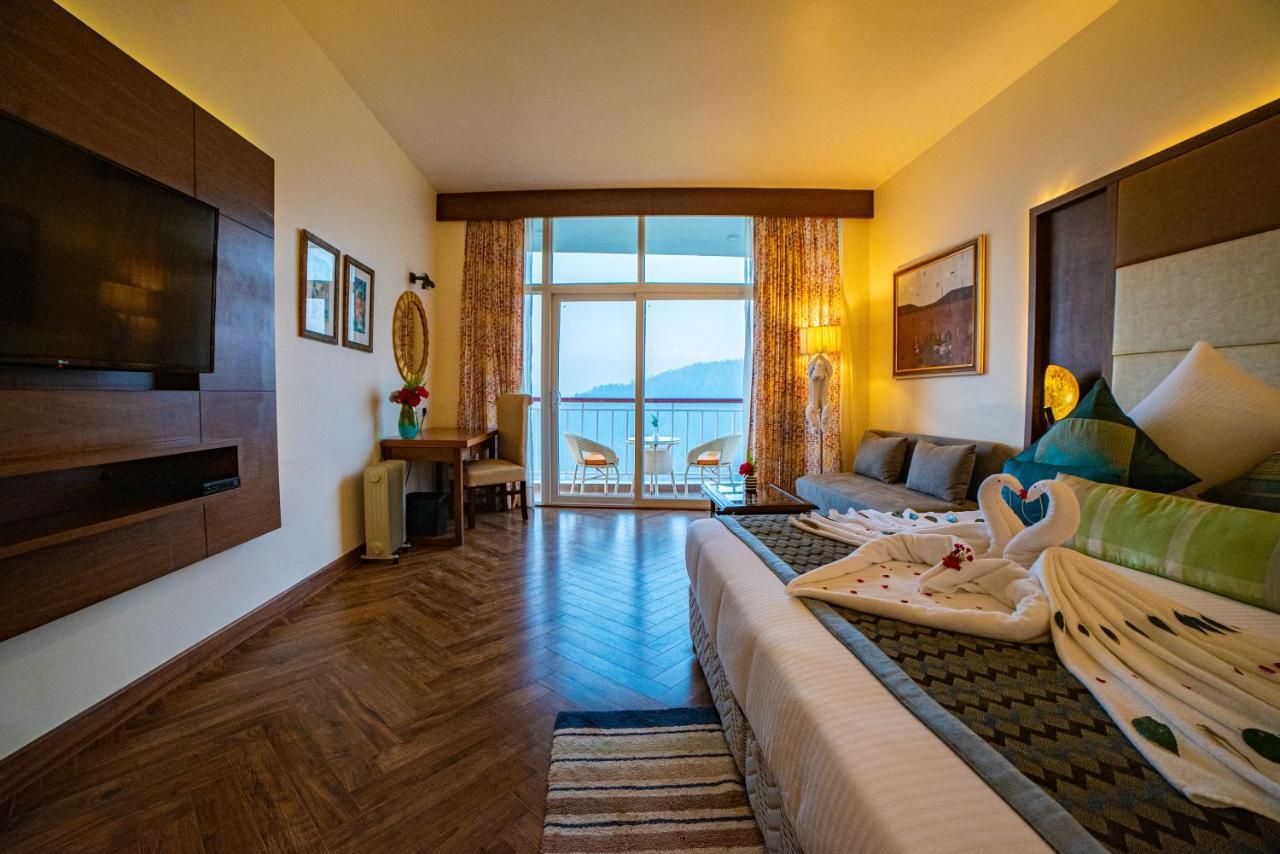 Himalayan View with Balcony