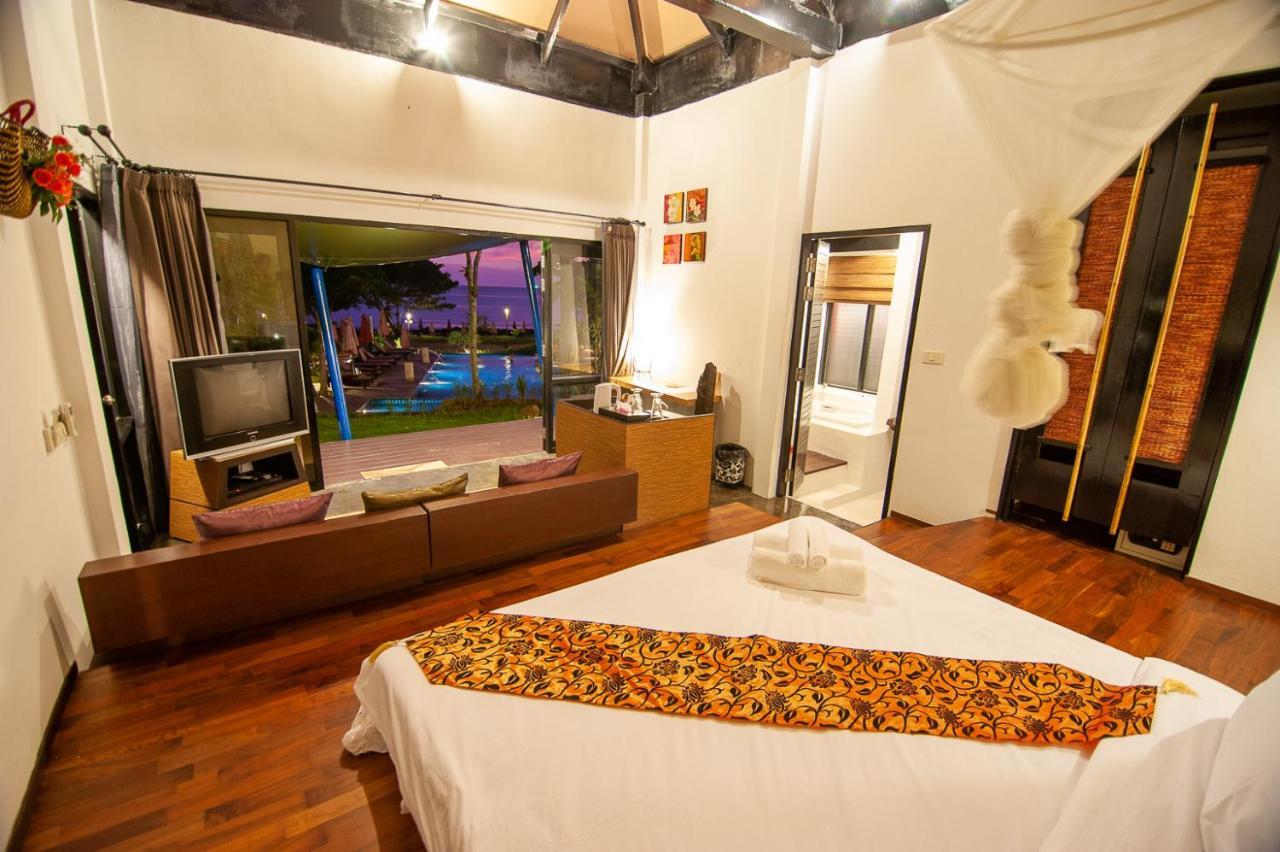 Deluxe Bungalow met Uitzicht op Zee