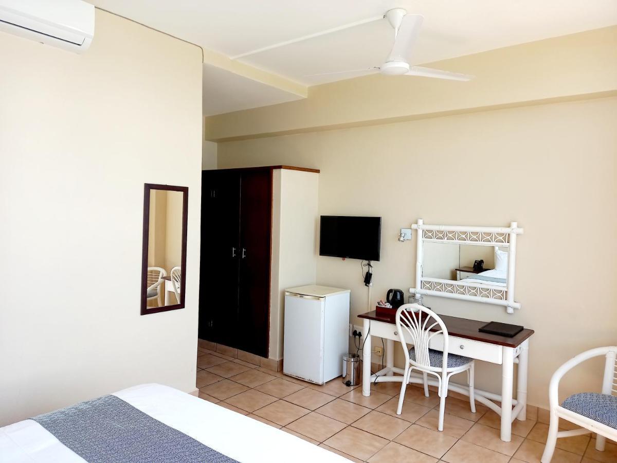 Double or Twin with Aircon,1039148581:JPEG