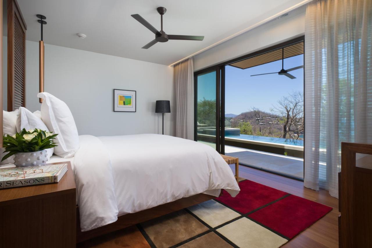 Four-Bedroom Estate At Prieta Bay