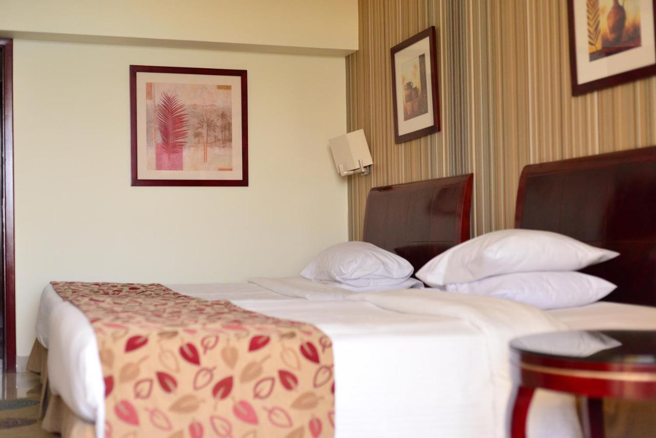 Deluxe Double or Twin Room with Sea View,1168558021:JPEG