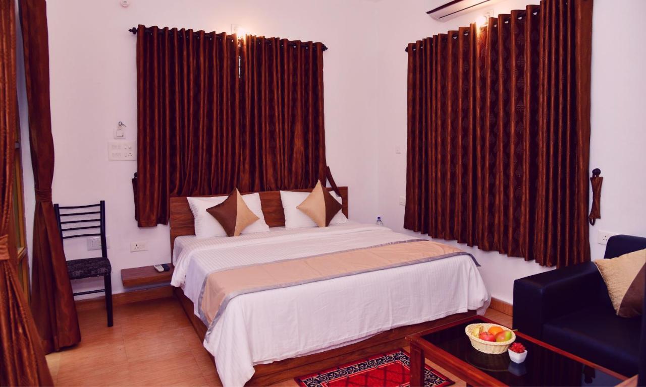 Executive Triple Room