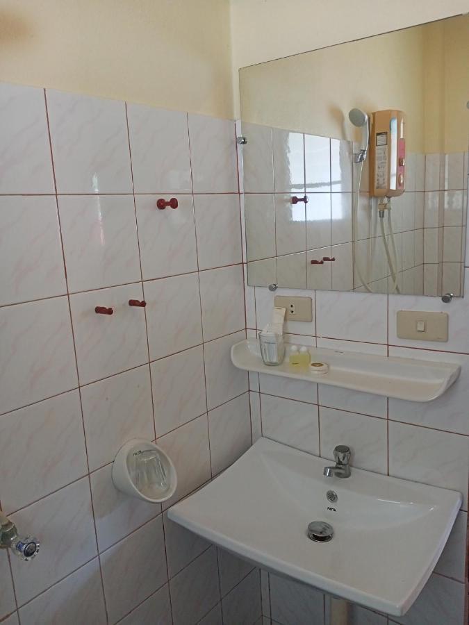 Garden Cottage,1117421205:JPEG