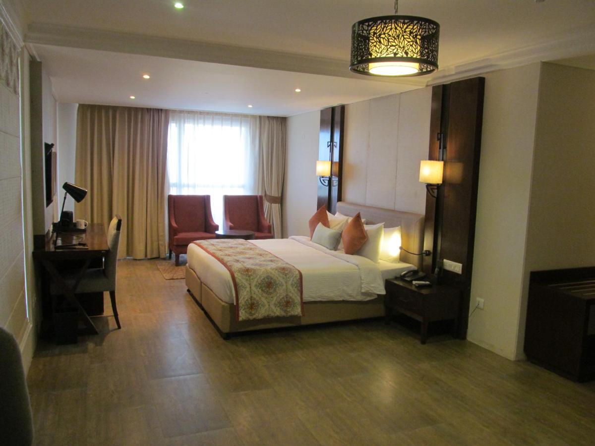 Premium Rooms with Partial View