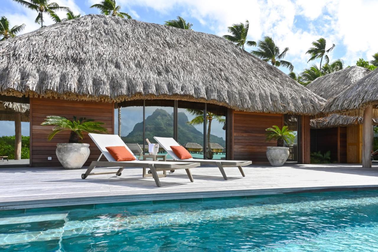 Royal Beach Villa Pool