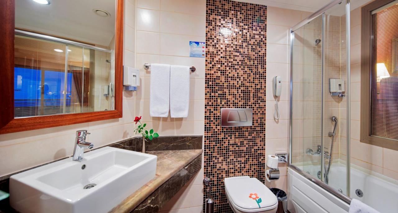 Superior Double or Twin Room Sea View