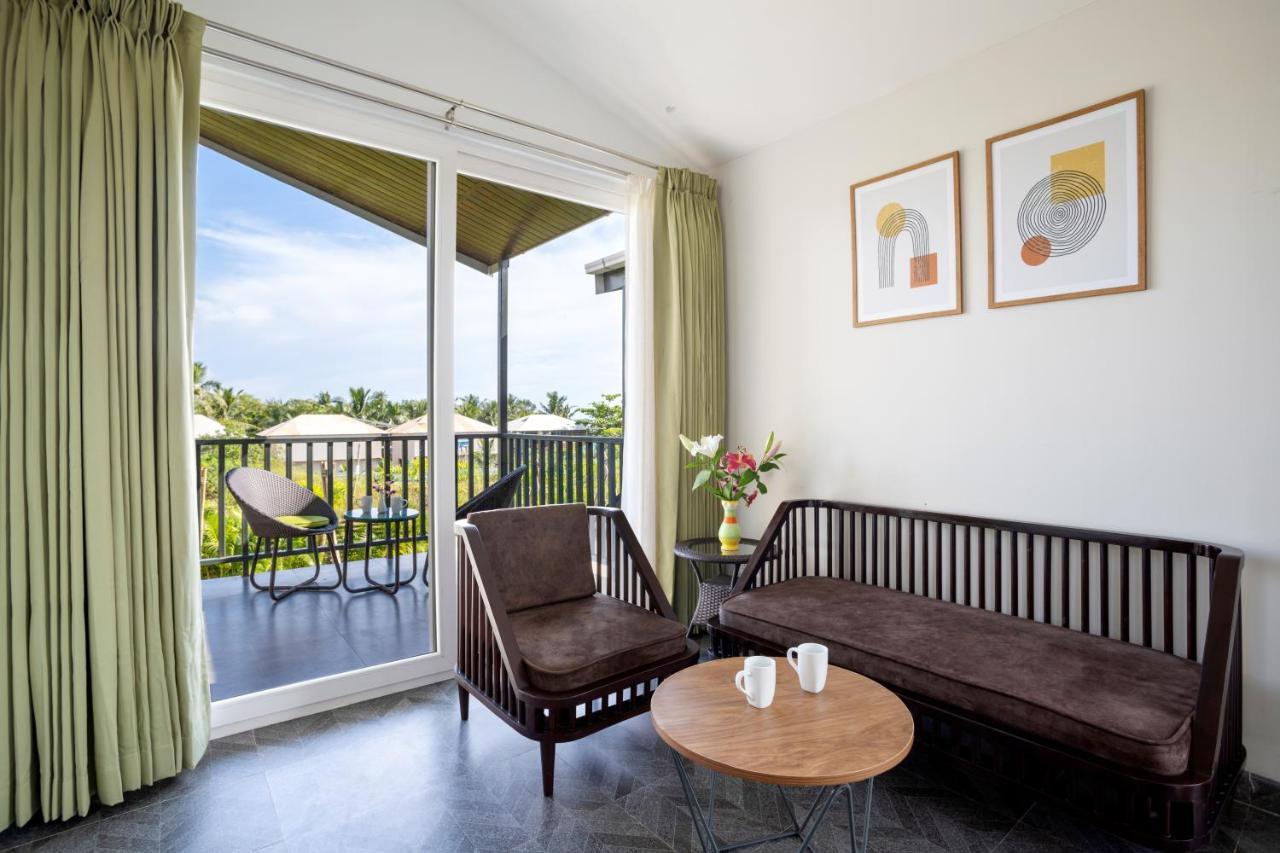 Premium Suite With Balcony - 15% Discount on Food & Non-Alcoholic Beverages