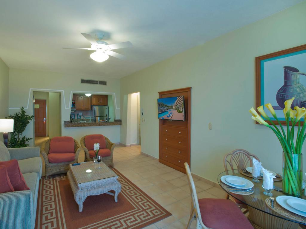 One-Bedroom Suite,1147549159:JPEG