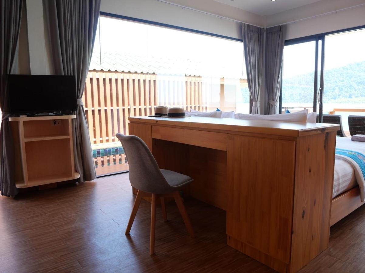 Deluxe Double Room Balcony Sea View