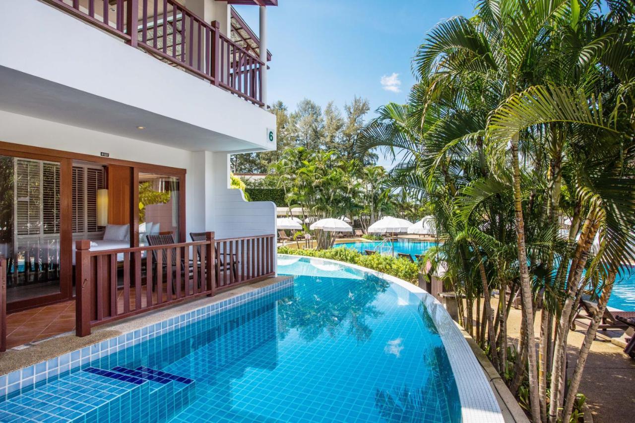 Grand Pool Access Pool View Room