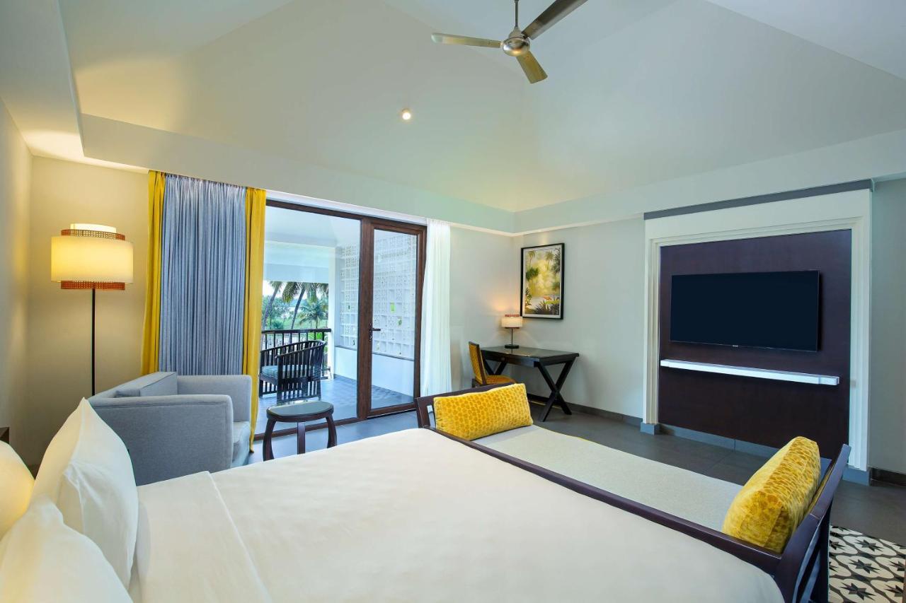 Chalet with Verandah - Lagoon Side with Complimentary Hi Tea