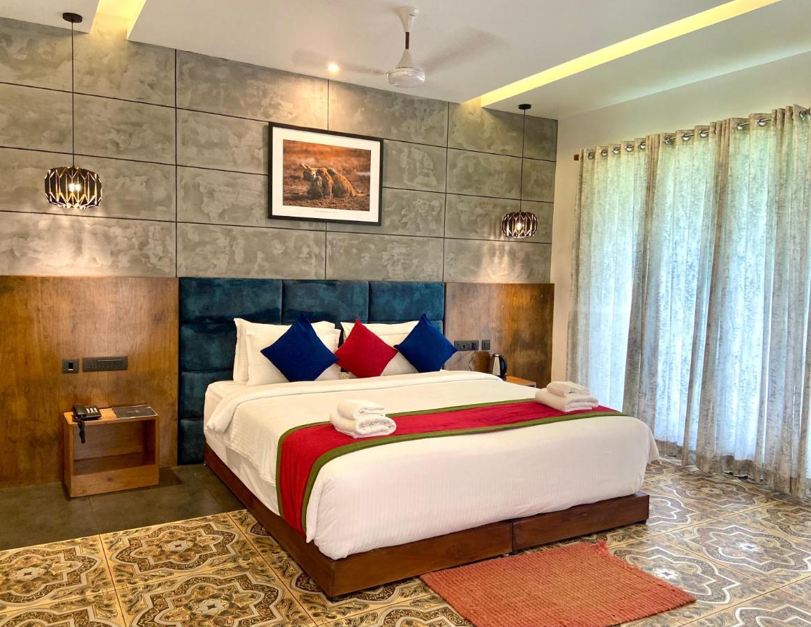 Honeymoon Cottage with Jacuzzi,1182700591:JPEG