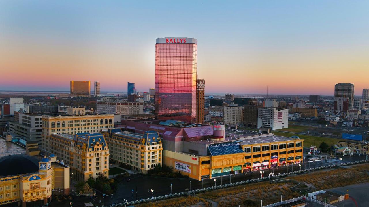 Renoviert! Classic Doppelzimmer Bally's Tower – Nichtraucher