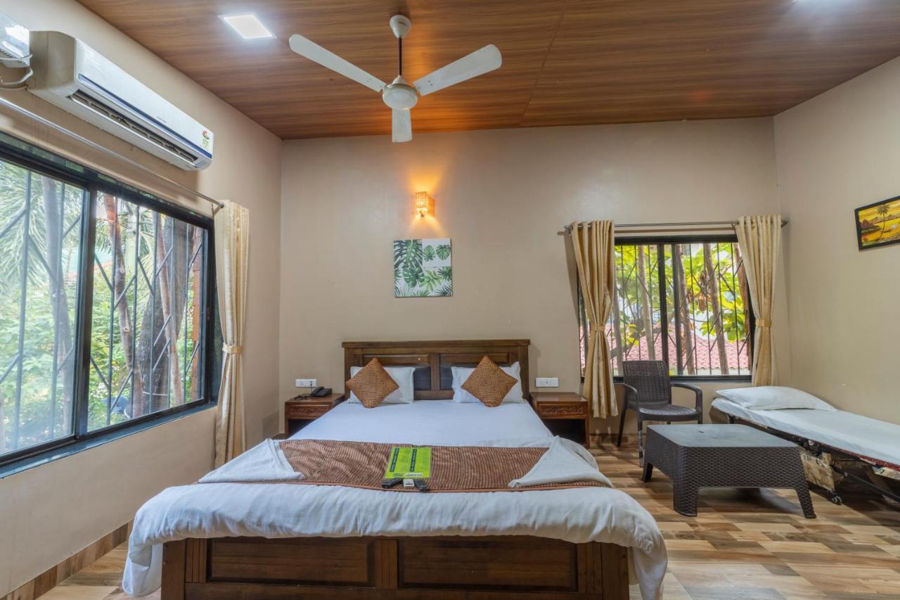 Double Room with Pool View