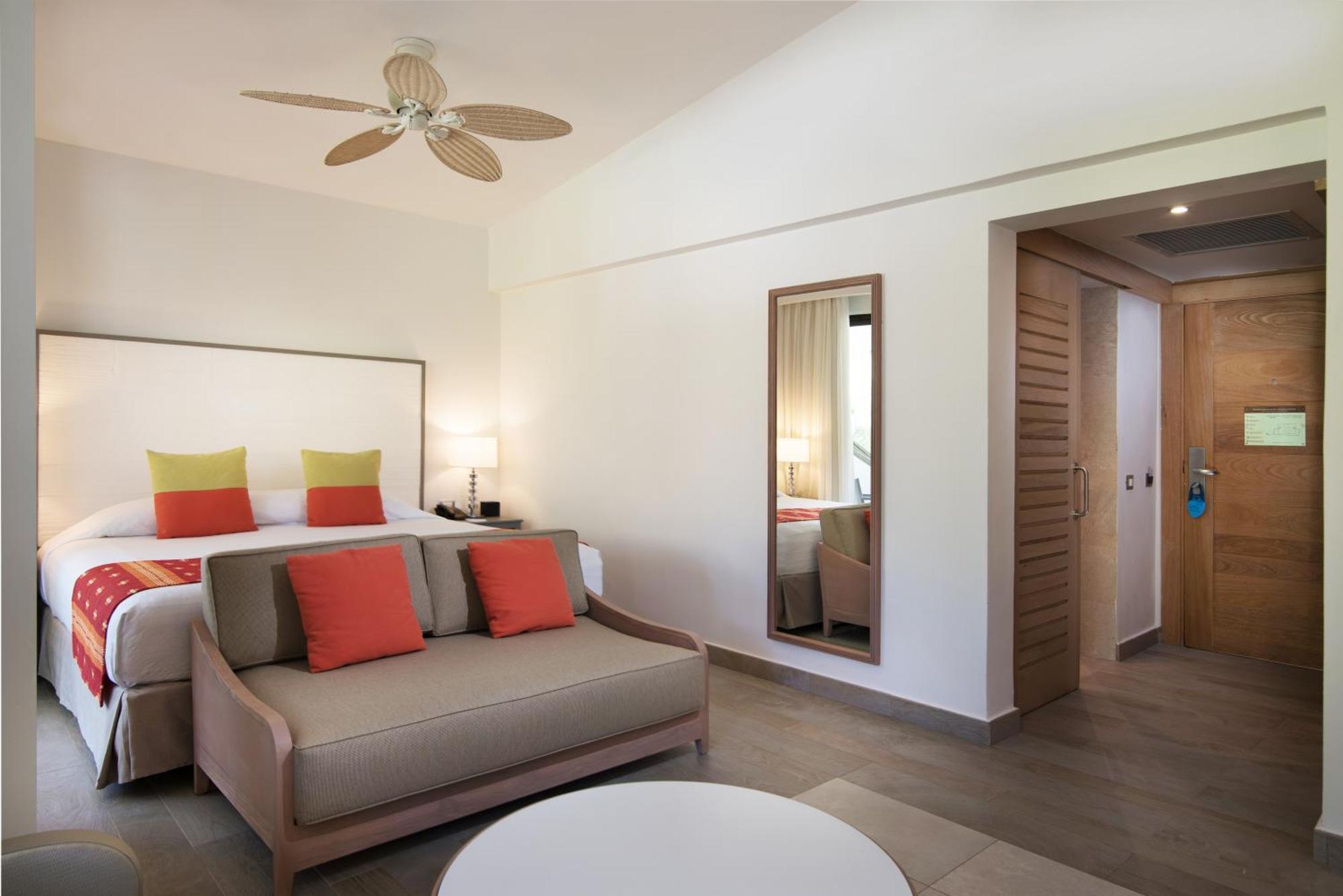 Privileged Deluxe Junior Suite