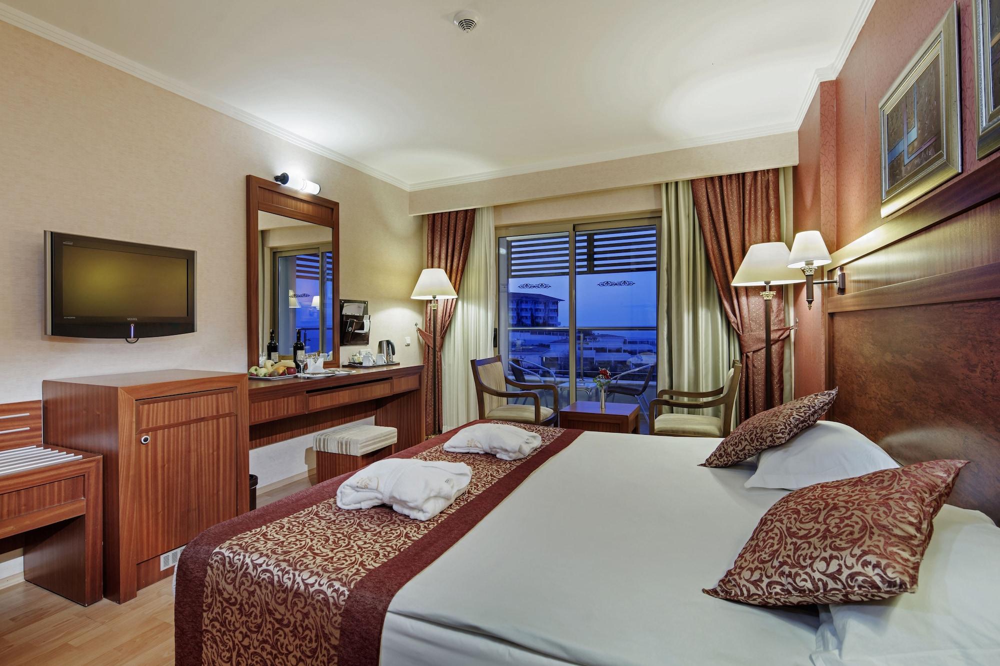 Standard Double or Twin Room Sea View