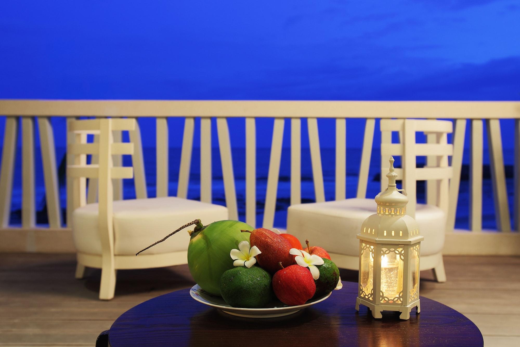 Bungalow Beach Front