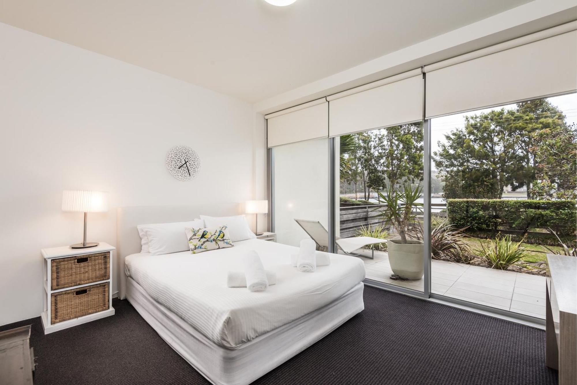 Two-Bedroom Townhouse Lakeside