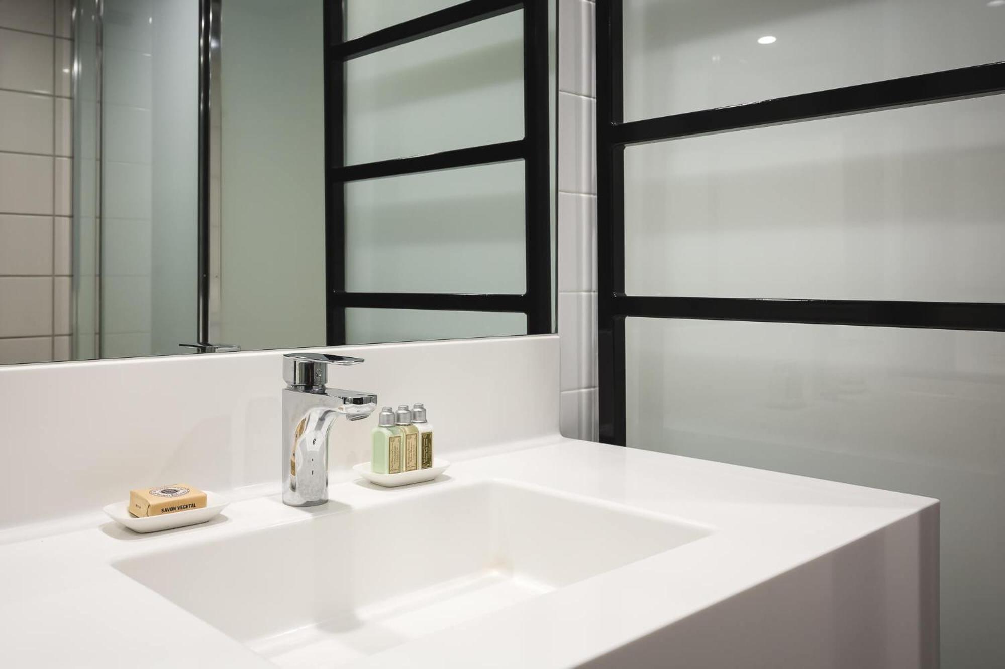Studio with Pool Access - Adults Only