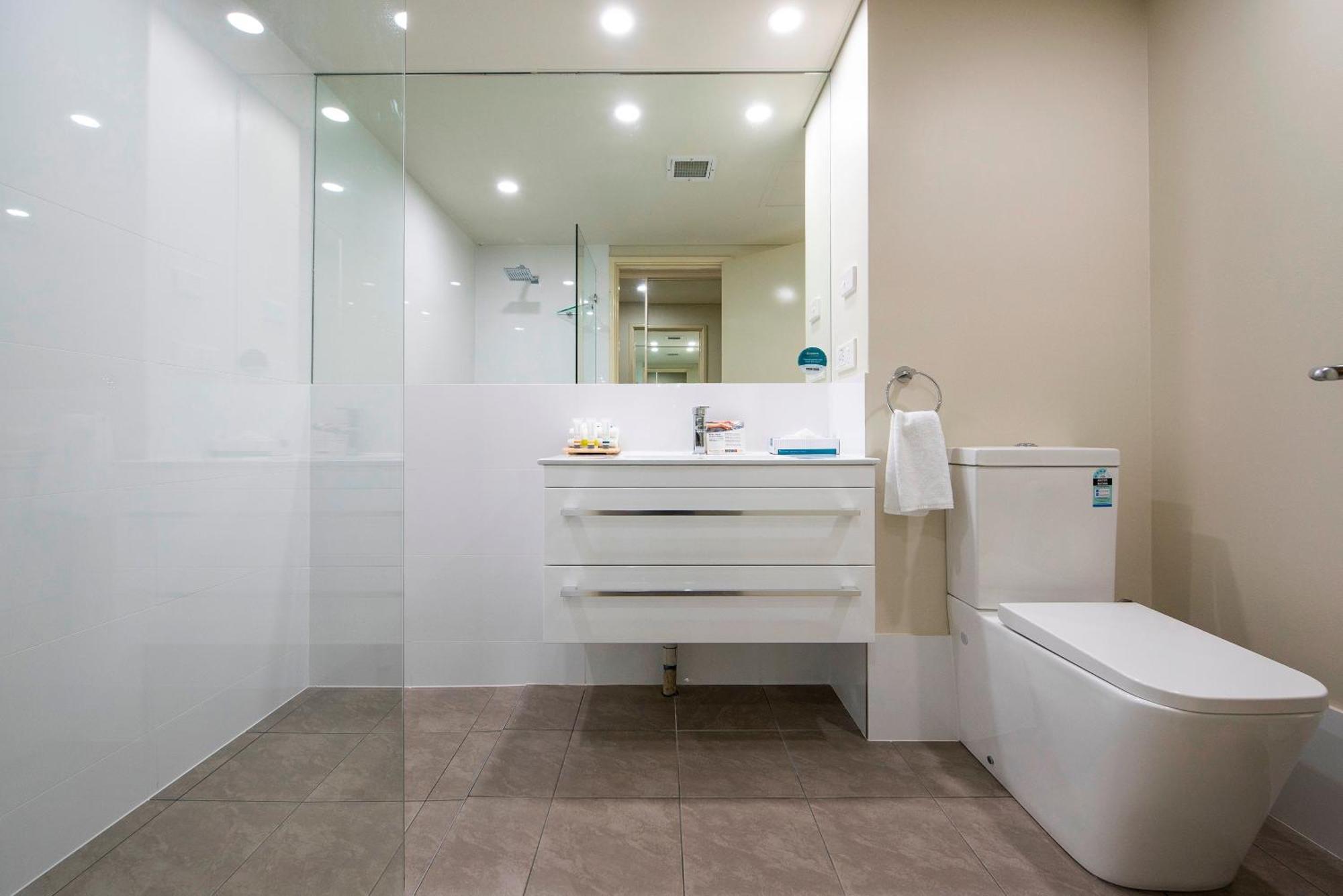 Hotel Style Studio Ocean View,815852828:JPEG