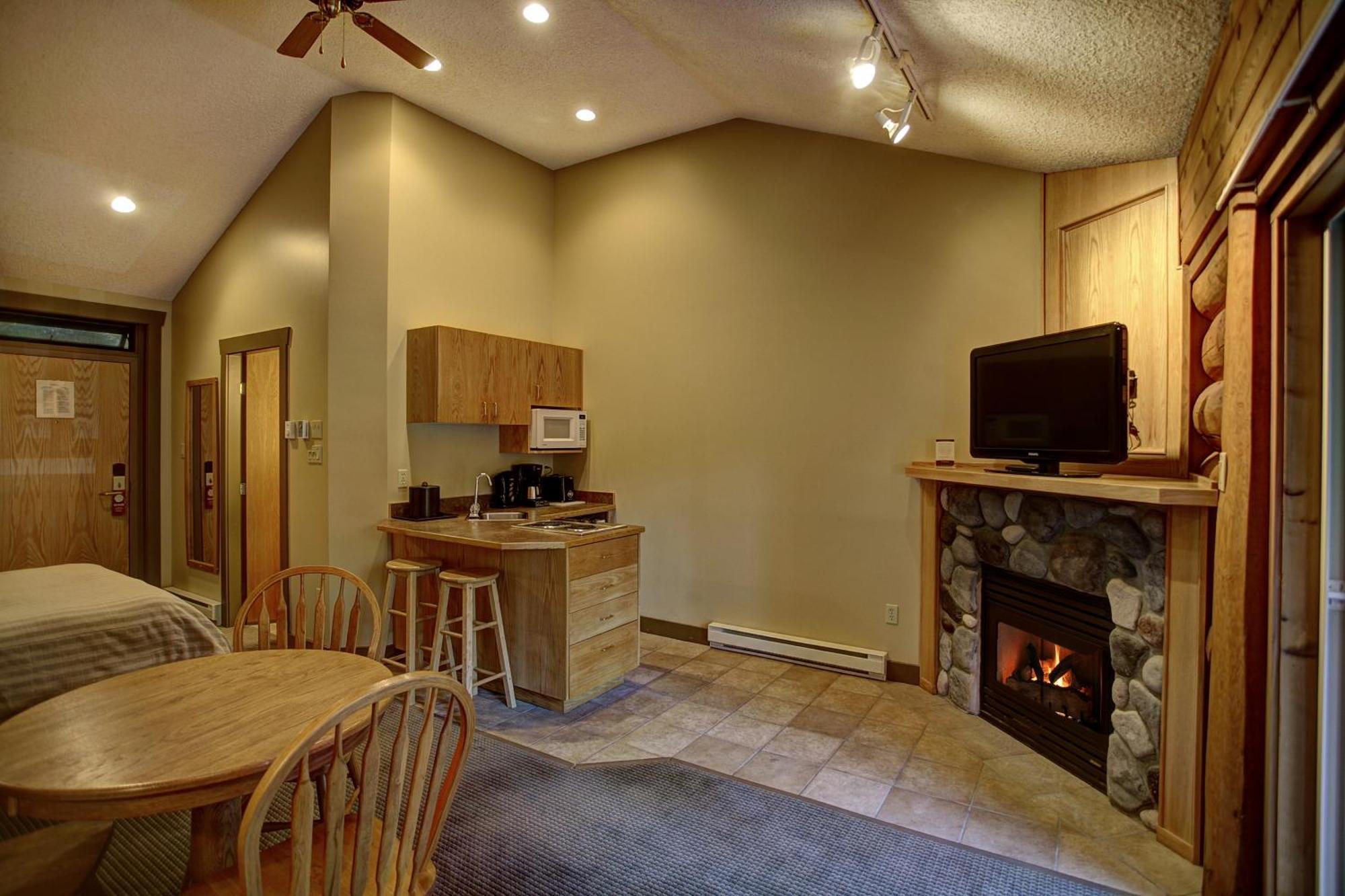 Double Room with Fireplace,1221081499:JPEG