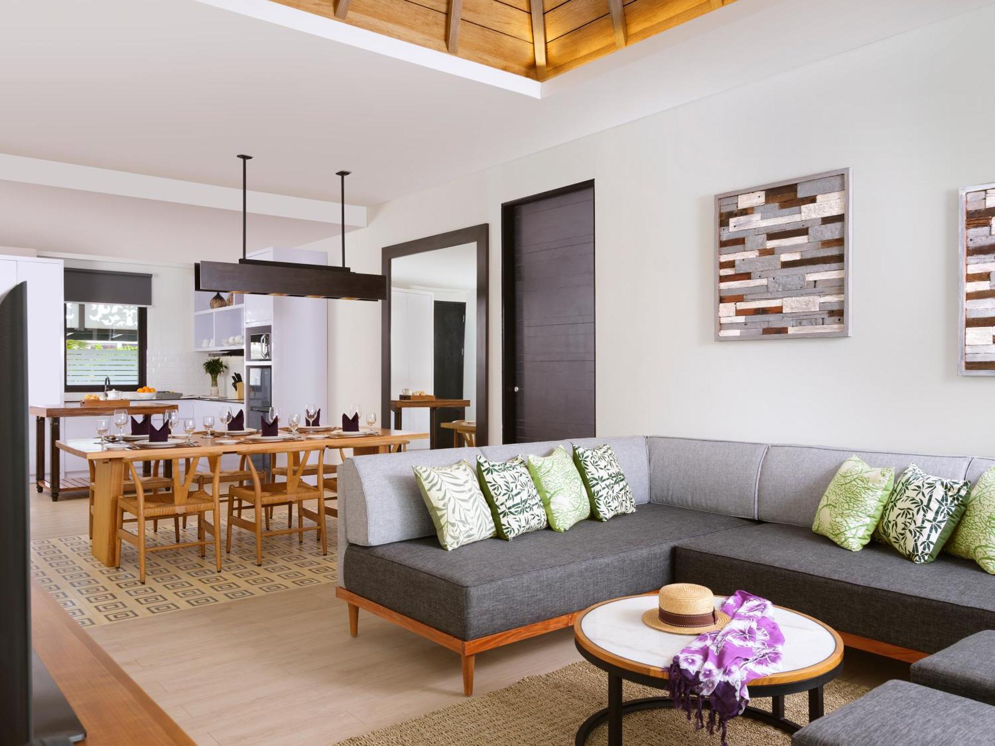 Two-Bedroom Apartment Fully Equipped Kitchenette Balcony