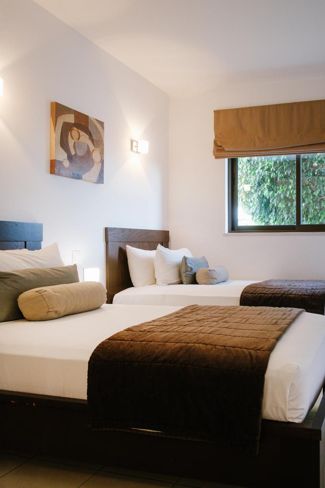 Family Suite (4 Adults)