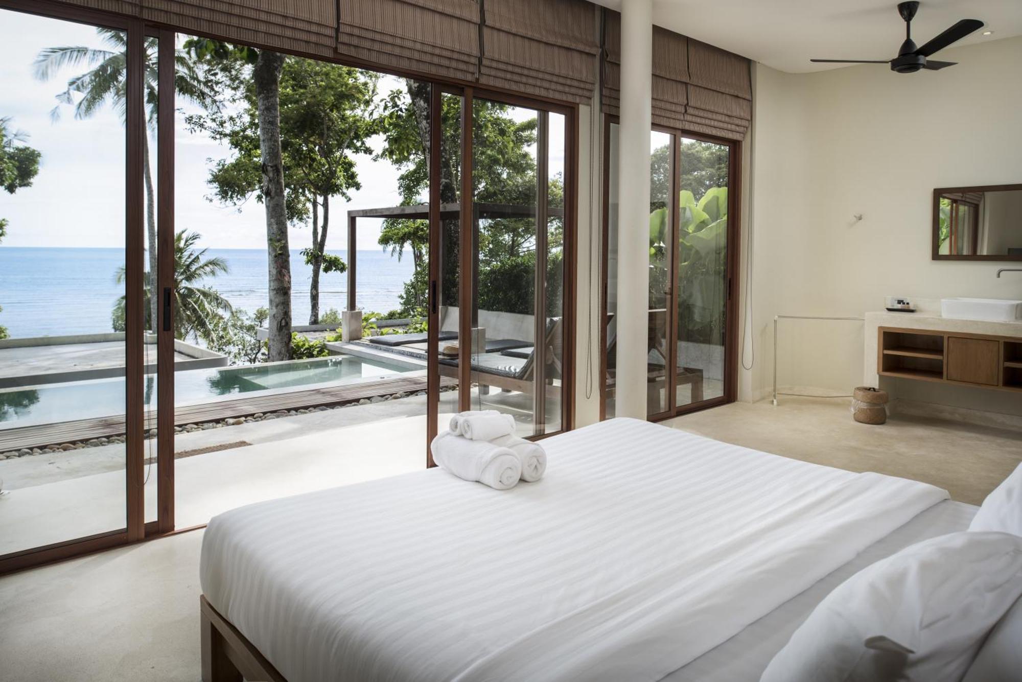 Poolvilla mit Meerblick