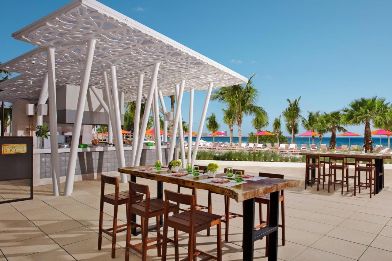 Xhale club Junior Suite upper Ocean Front King