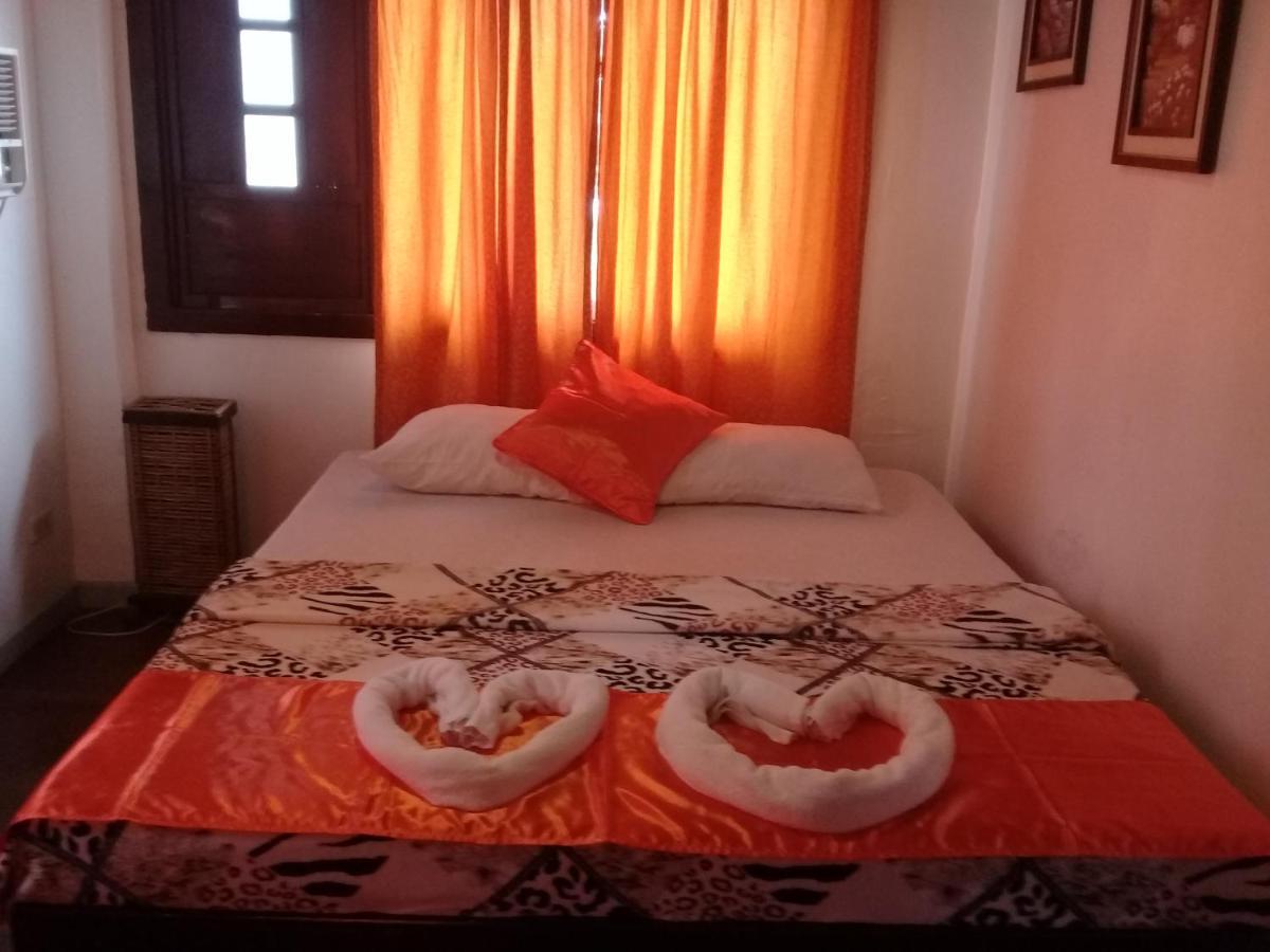 Deluxe Room,1260105661:JPEG