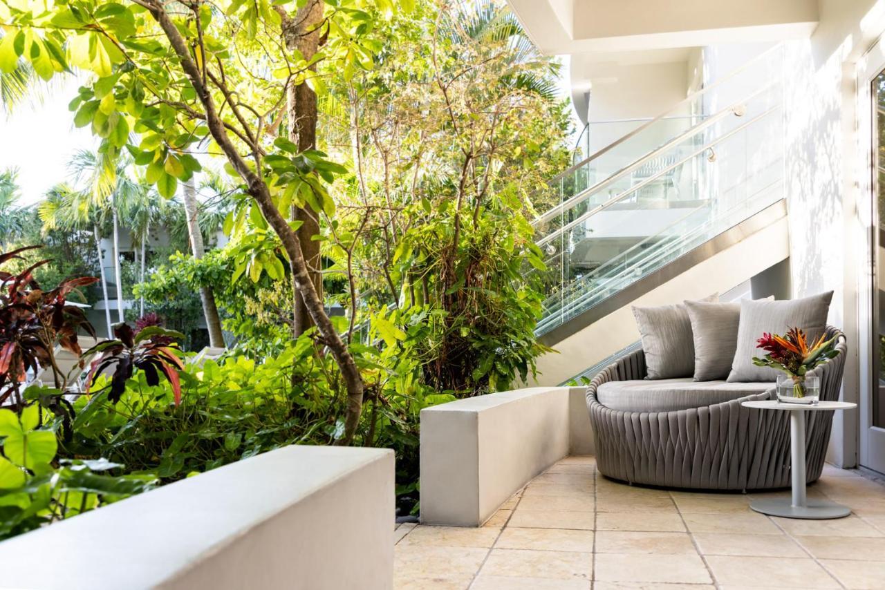 Suite de 2 dormitorios con vistas a la piscina
