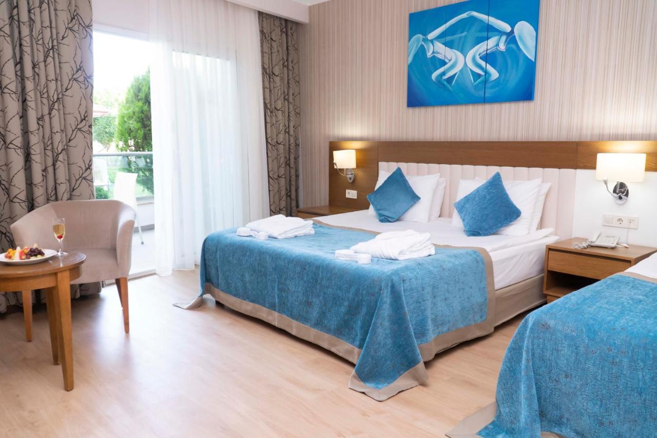 Double or Twin Room Land View