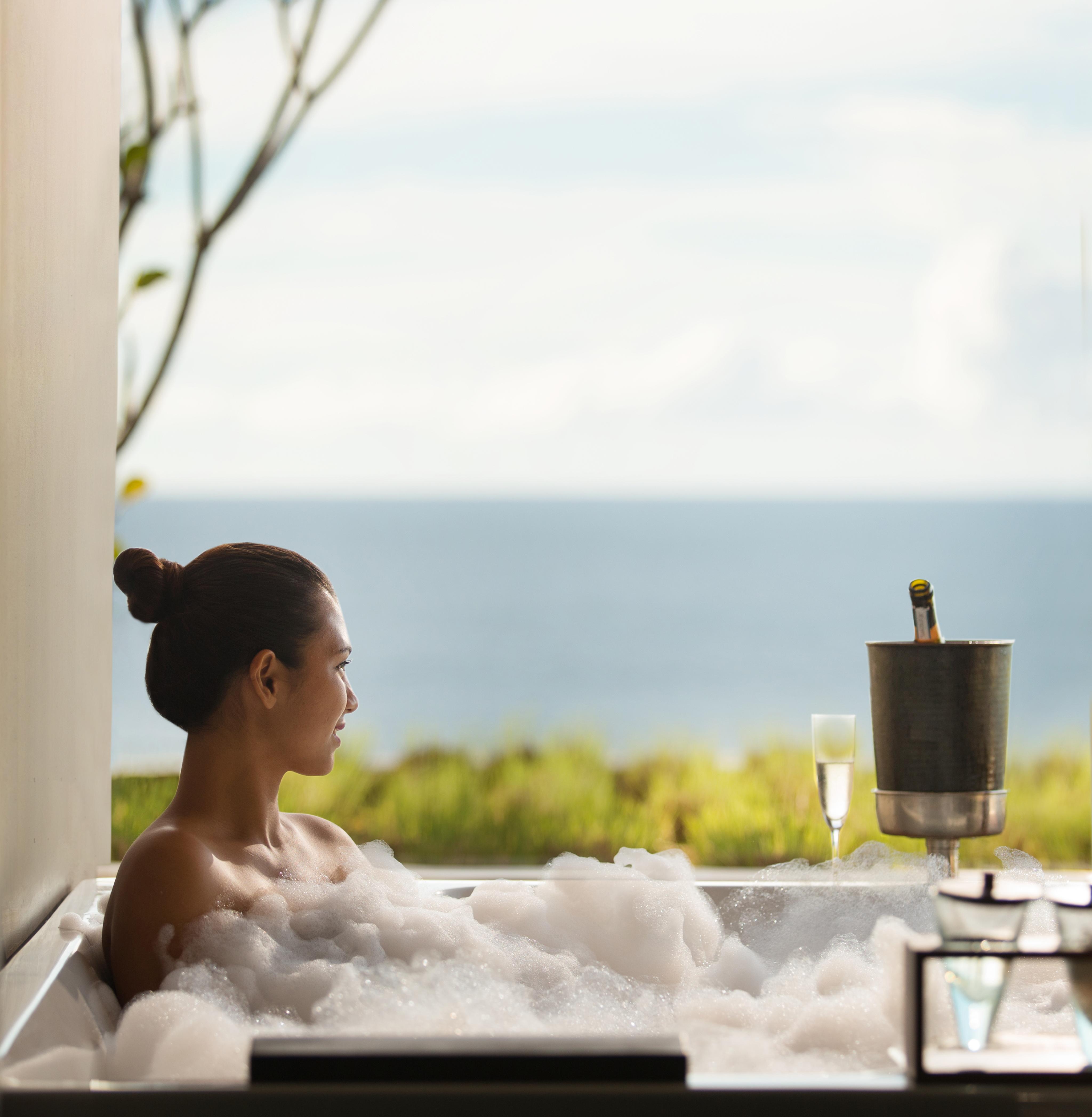Ocean Front Suite Benefits,1641019316:JPEG