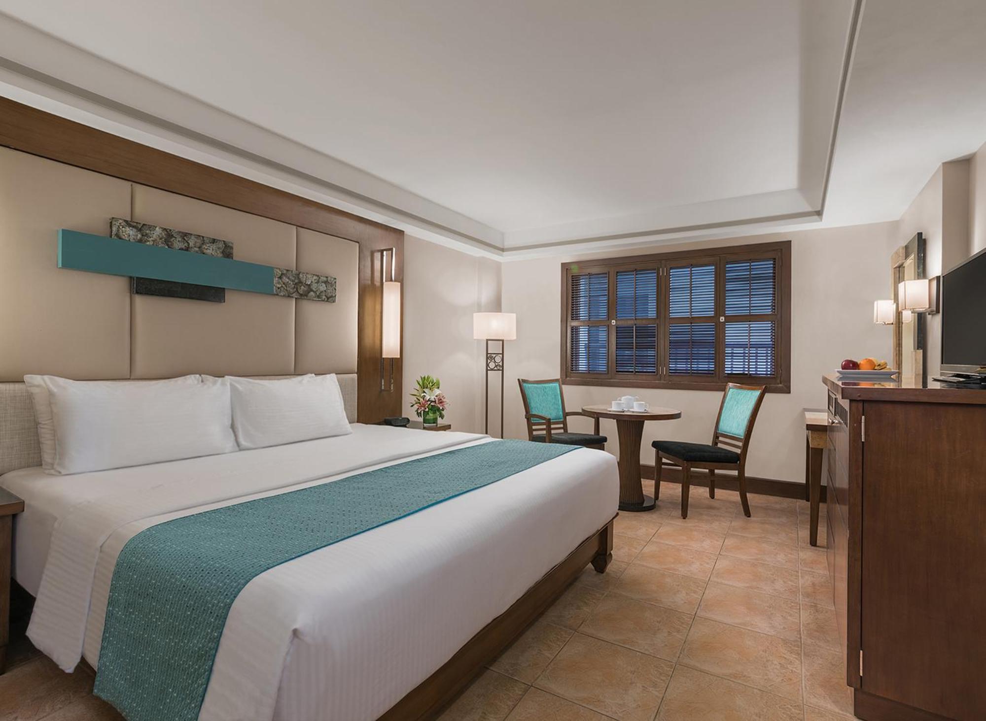 Superior Room,1277864371:JPEG