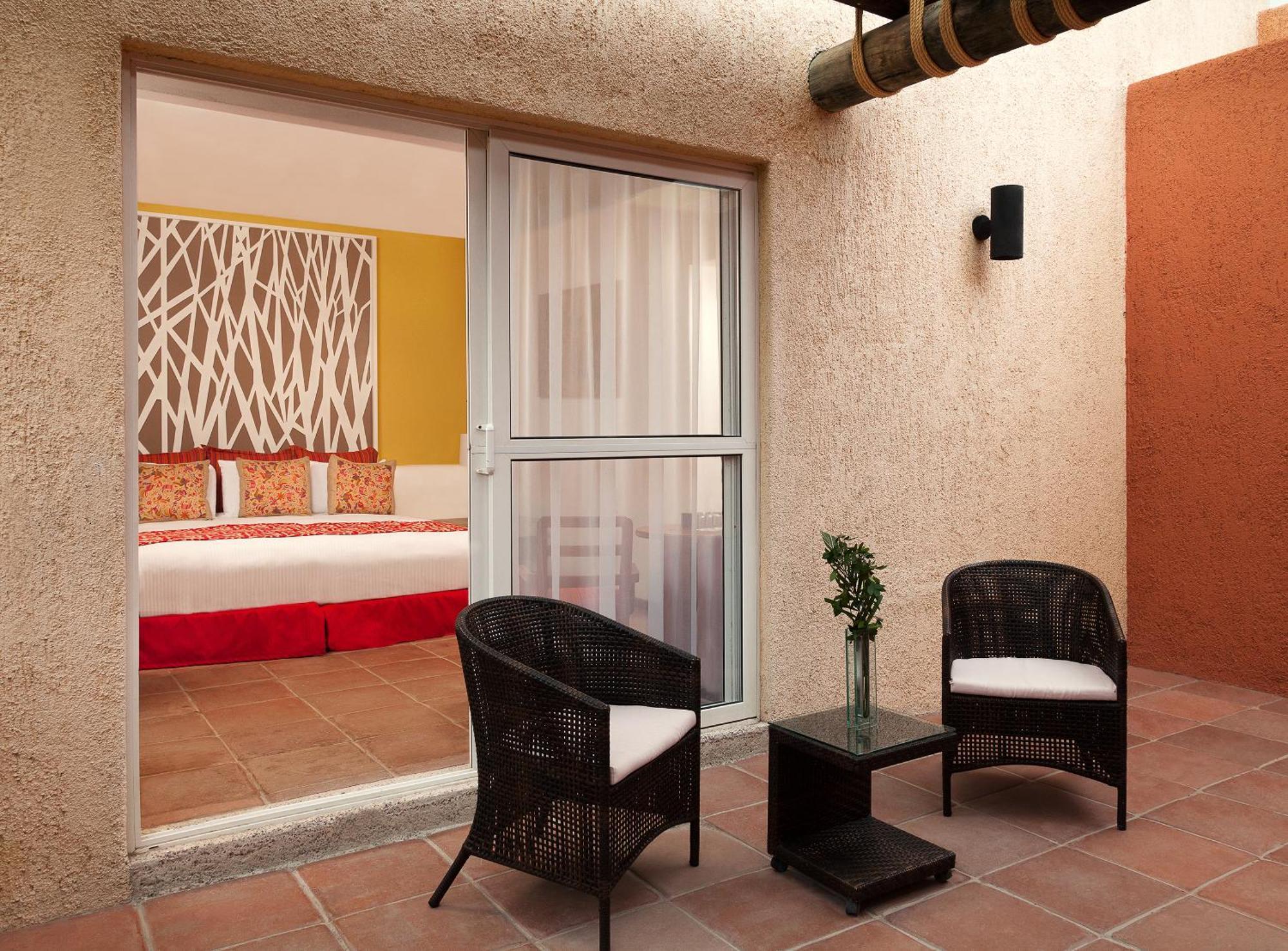 Junior Suite,1278351760:JPEG