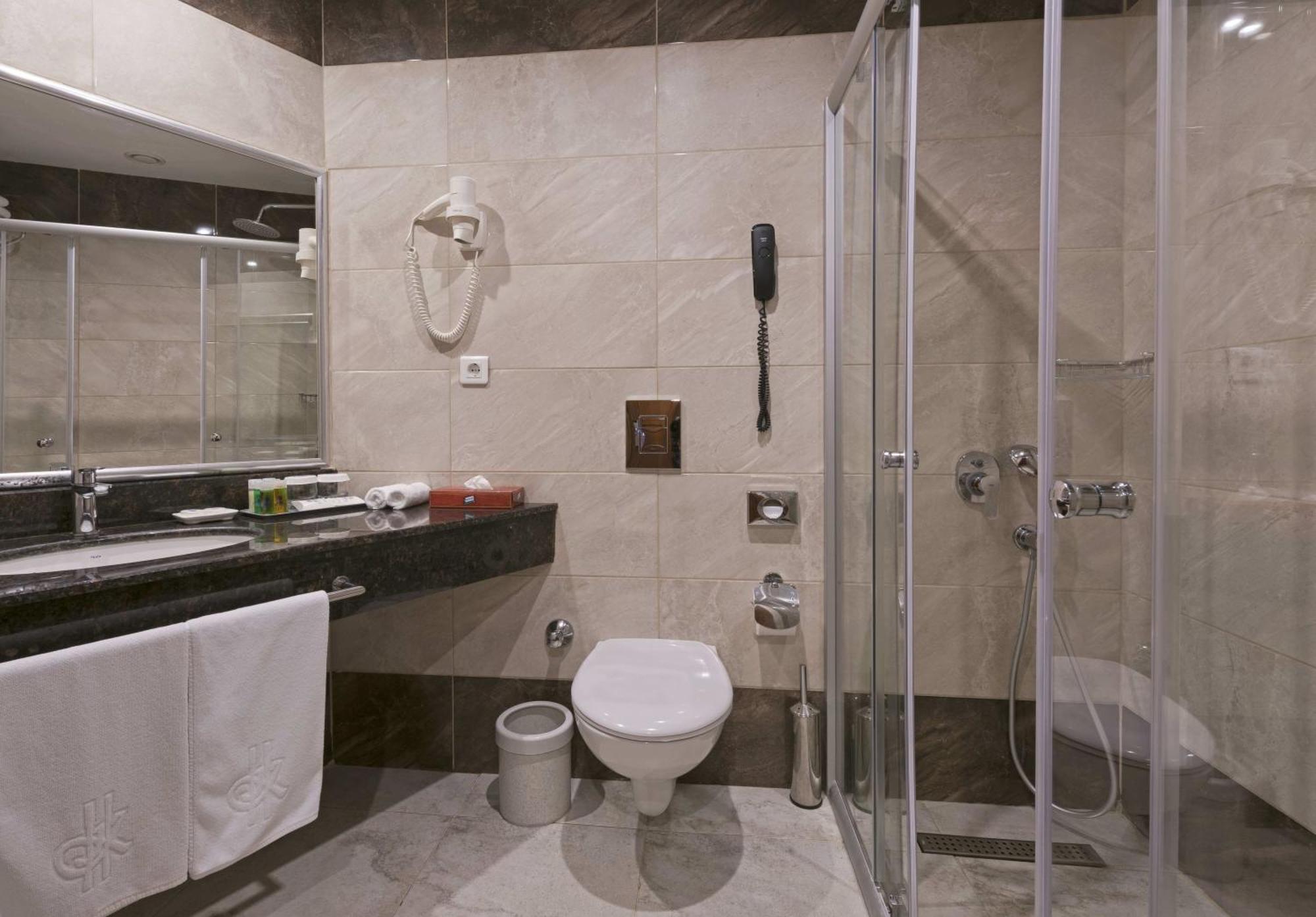 Double Room - Land View,1554032944:JPEG