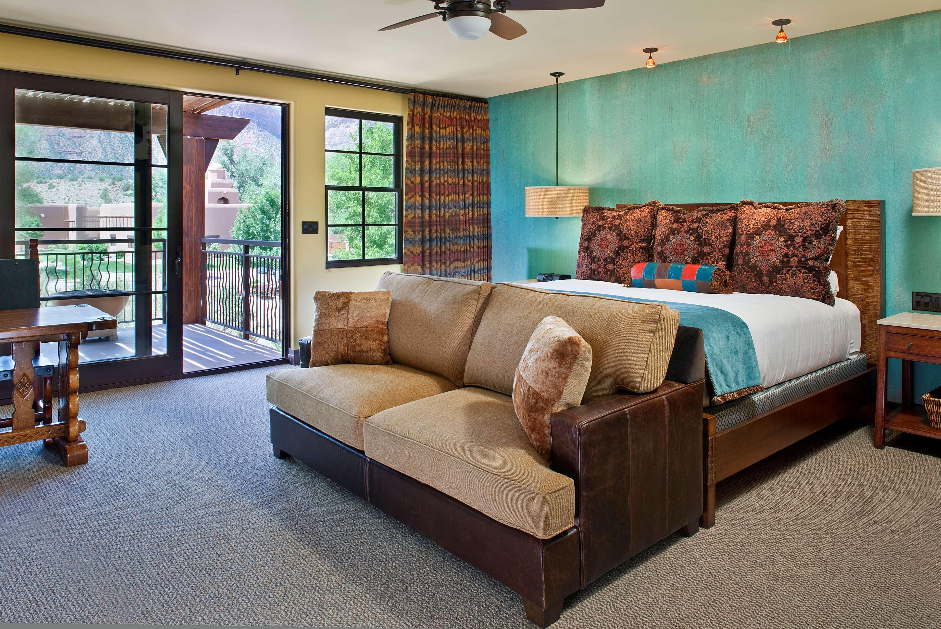 Premium King Room,1279110235:JPEG