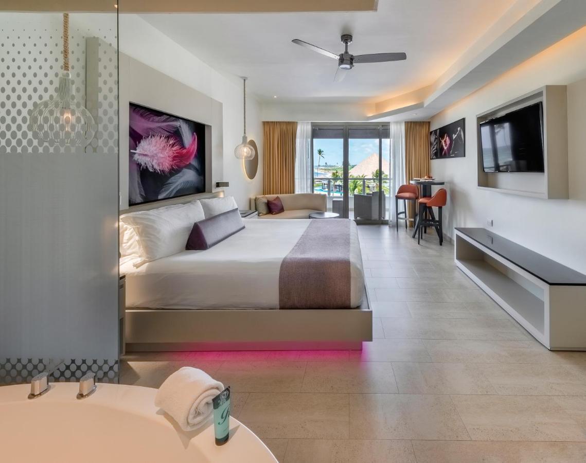 Luxury Junior Suite Ocean View Diamond Club,1287868621:JPEG