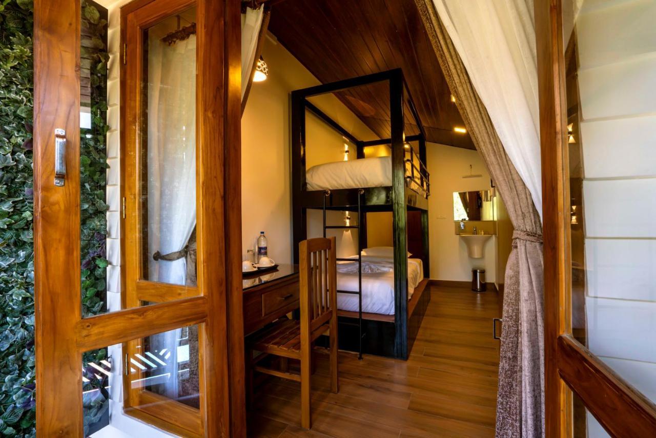 Standard Double or Twin Room,1293398593:JPEG