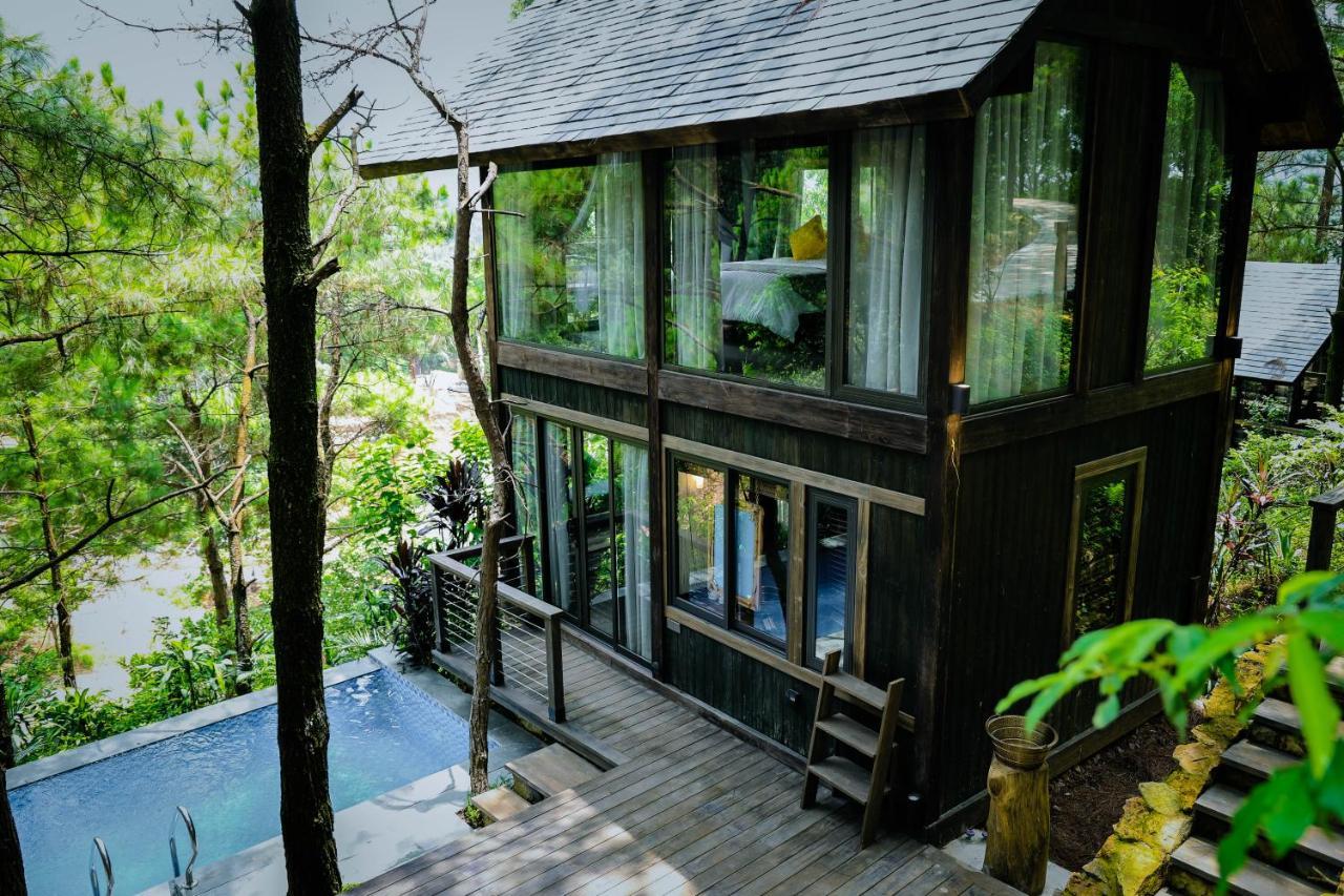 Deluxe Bungalow,1724779367:JPEG