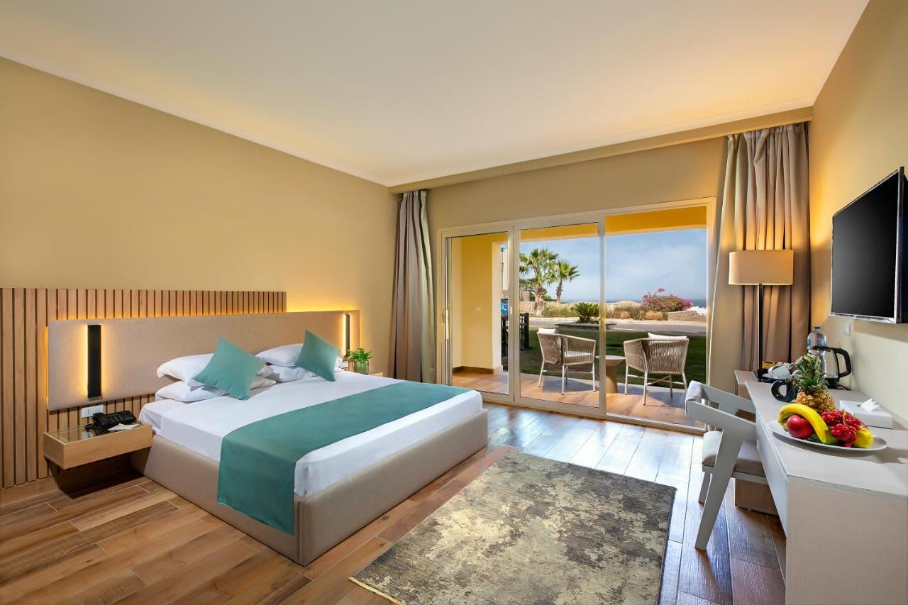 Superior King Room,1311709867:JPEG