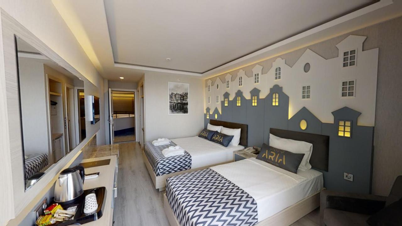 Double Room Mountain View