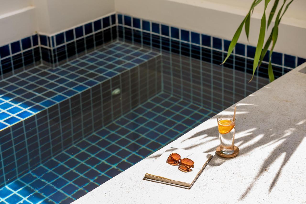 Plunge Pool Suite 1 King