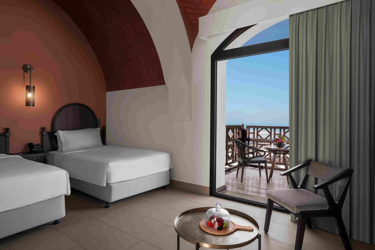 Sea View Twin Room Cove Club Access
