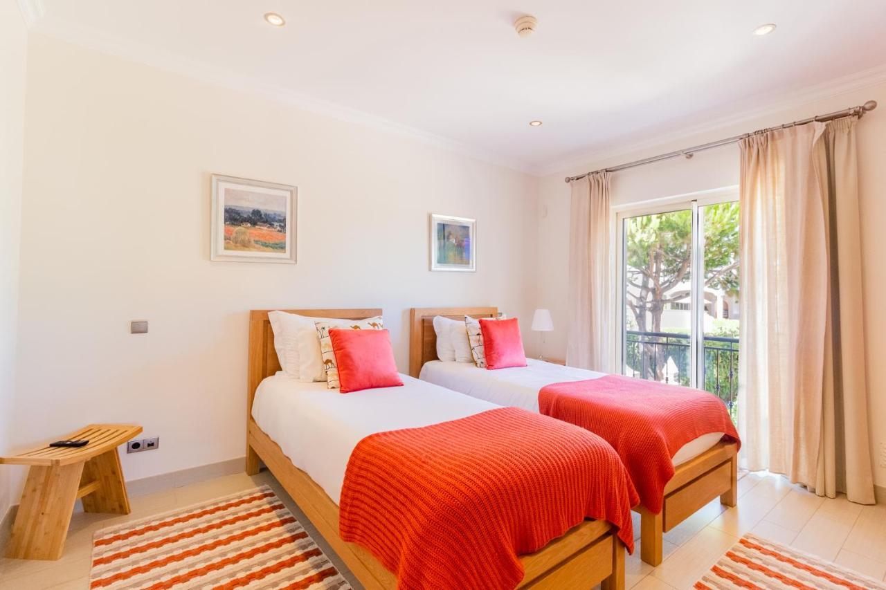 Apartamento Deluxe de 3 Quartos com Banheira de Hidromassagem e Vista do Mar