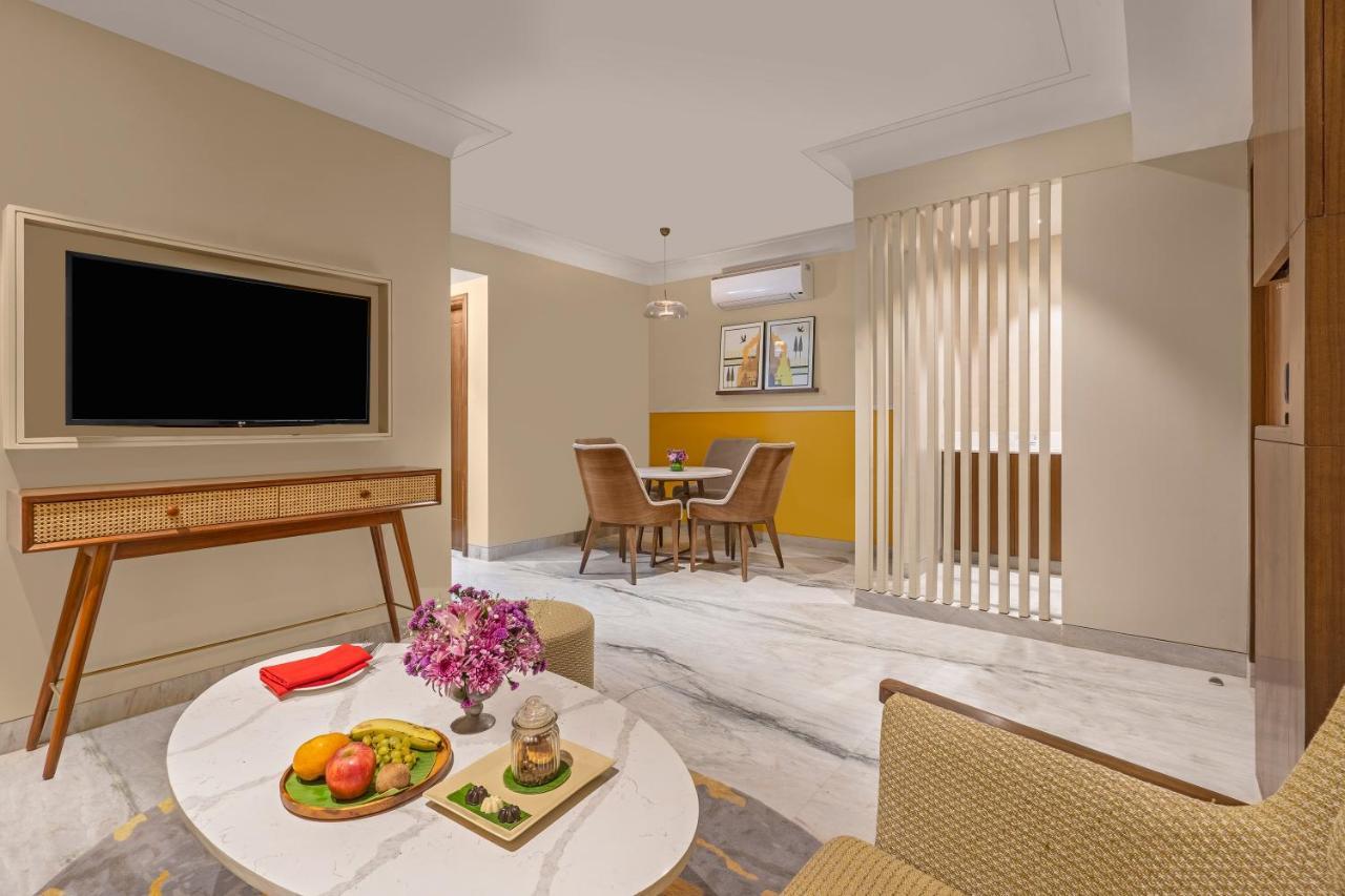 Two Bedroom Royal Apartment (Garden/Hill View)