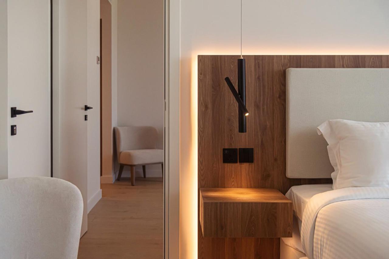 Hébergement Familial 2 Chambres - Vue Latérale sur Mer