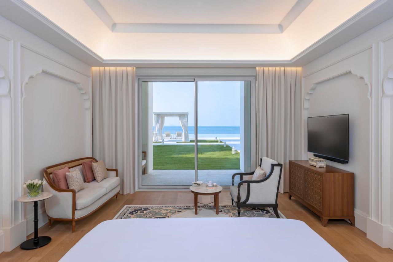 Deluxe Double Room with Balcony and Sea View