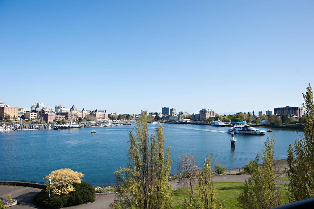 1 Bedroom Suite, 1 King, Sofa bed, Water view,1415987145:JPEG